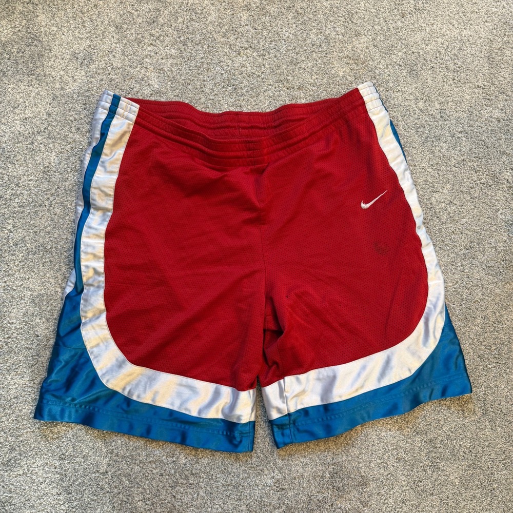 Baggy Nike Vintage Basketball Shorts XL Red Blue Silver Mesh Y2K Swoosh Athletic